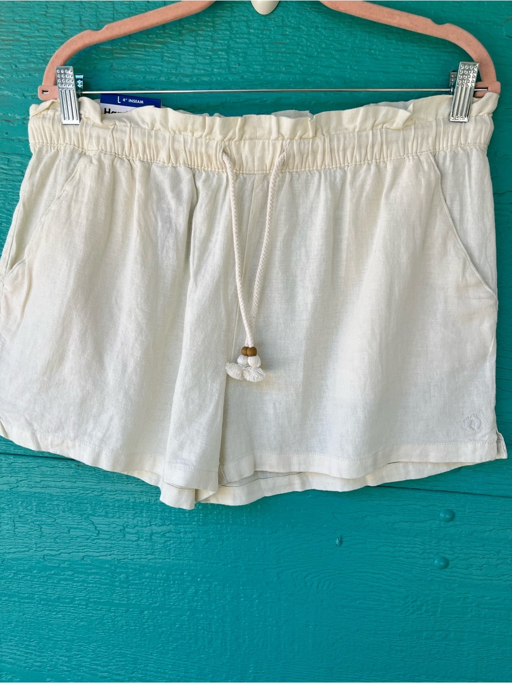 LINEN ELASTIC WAIST DRAWSTRING SHORTS POCKETS SIZE LARGE NWT
CREAM